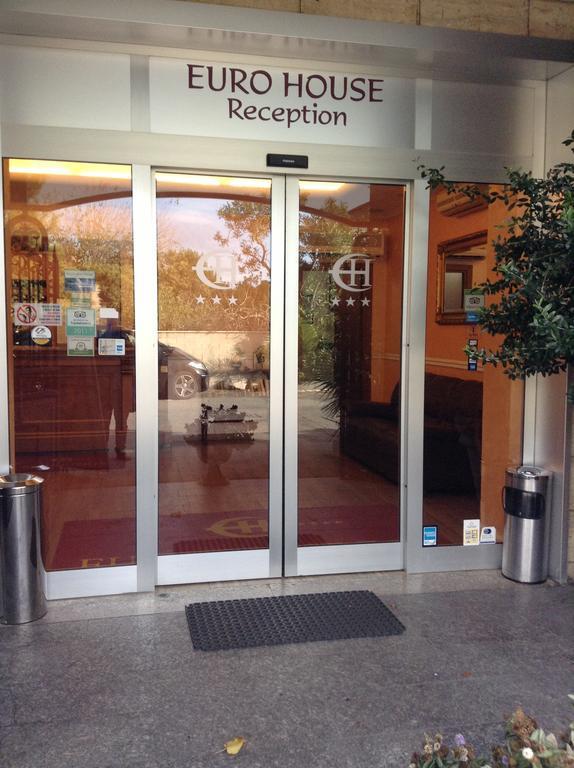 Eh Rome Airport Euro House Hotels Fiumicino Exterior photo